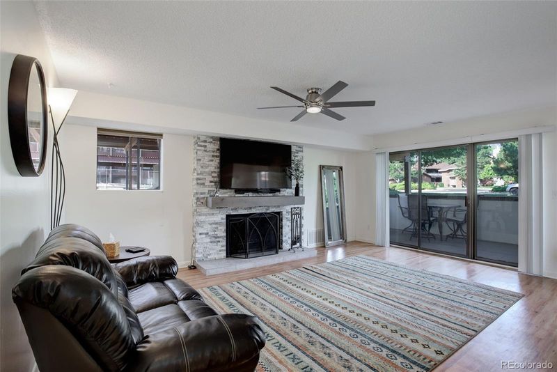 600 Manhattan Dr #5A, Boulder, CO 80303