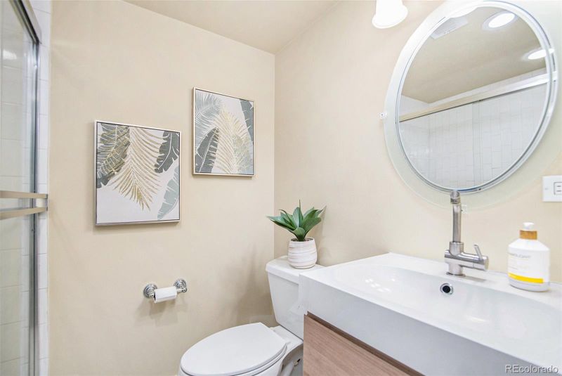 669 N Washington St #201, Denver, CO 80203
