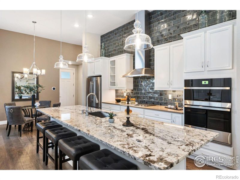 5712 Jedidiah Dr, Timnath, CO 80547