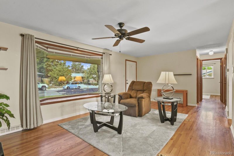 1612 S Cody St, Lakewood, CO 80232