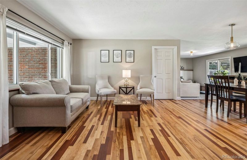 2651 S Ivy St, Denver, CO 80222