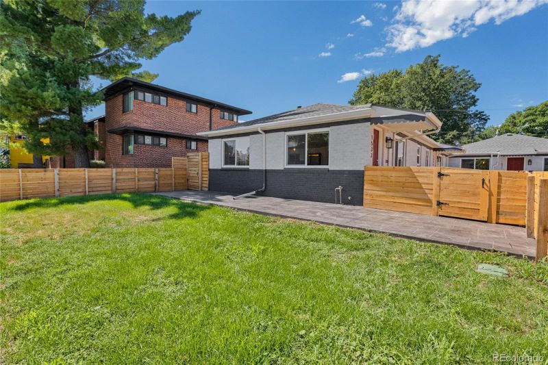 1533 Fairfax St, Denver, CO 80220