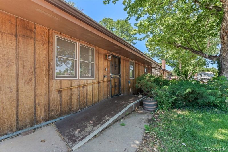 1491 S Locust St, Denver, CO 80224