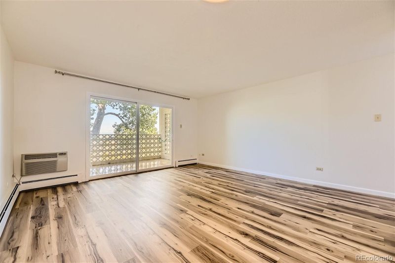 585 S Alton Way #2C, Denver, CO 80247