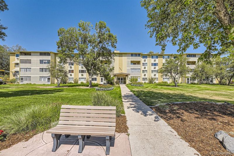 585 S Alton Way #2C, Denver, CO 80247