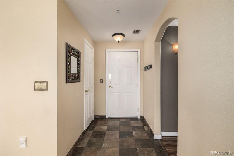 7440 S Blackhawk St #9-207, Englewood, CO 80112