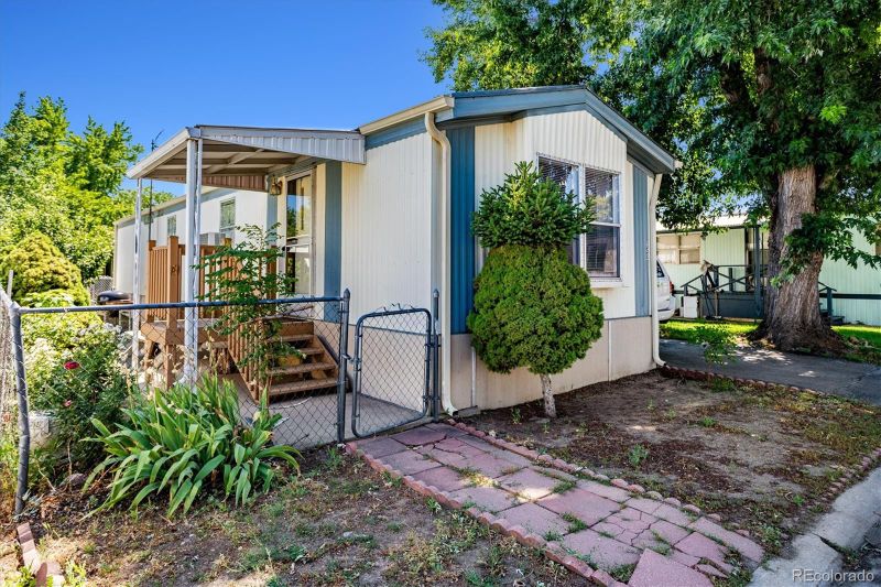 2970 Falcon St Lot 354, Denver, CO 80260