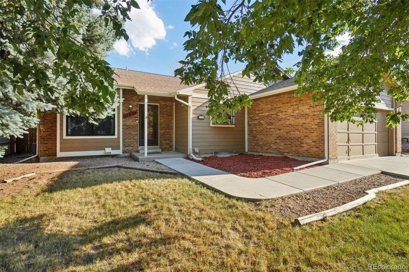 17854 E Tennessee Ave, Aurora, CO 80017