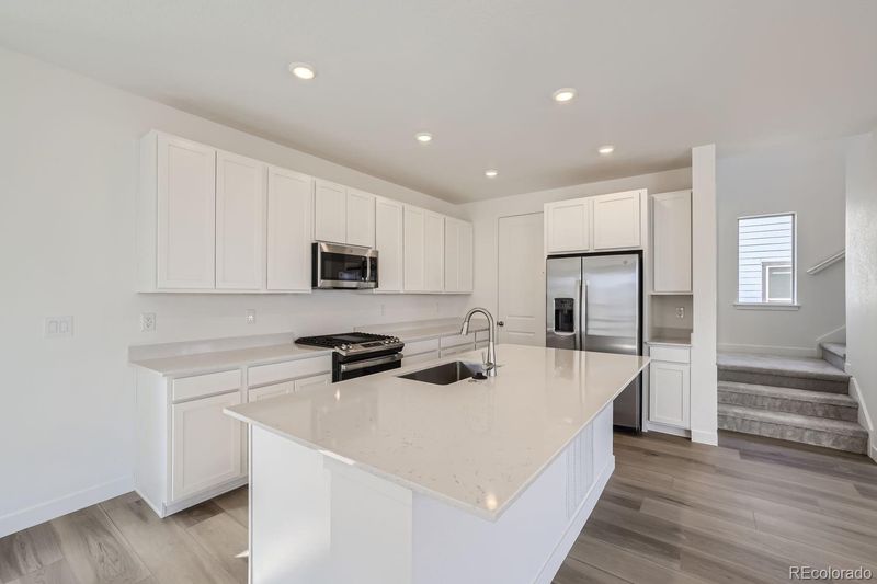 3160 S Russell St, Morrison, CO 80465
