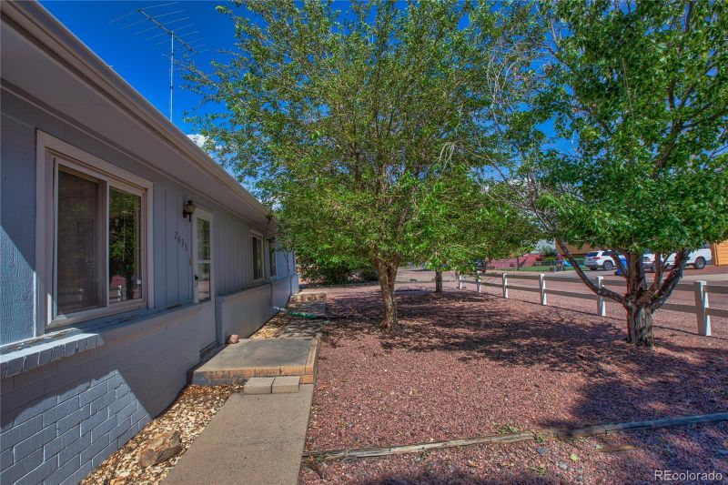 2433 Clayton Dr, Canon City, CO 81212