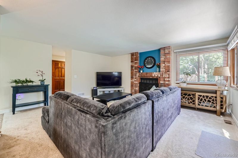 8087 S Race Way, Centennial, CO 80122