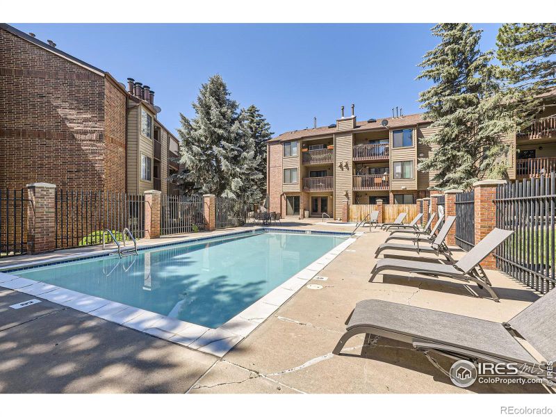 316 Wright St #201, Lakewood, CO 80228