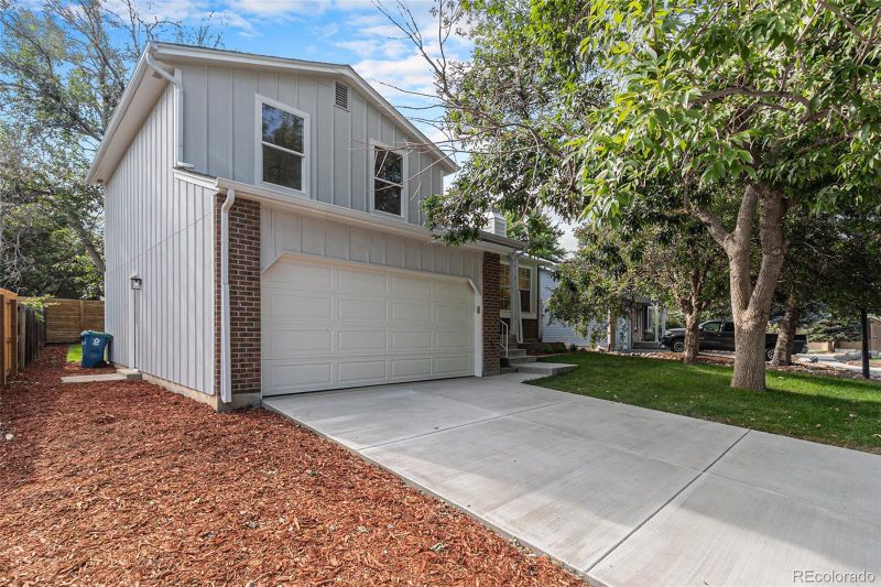327 S Hoover Ave, Louisville, CO 80027