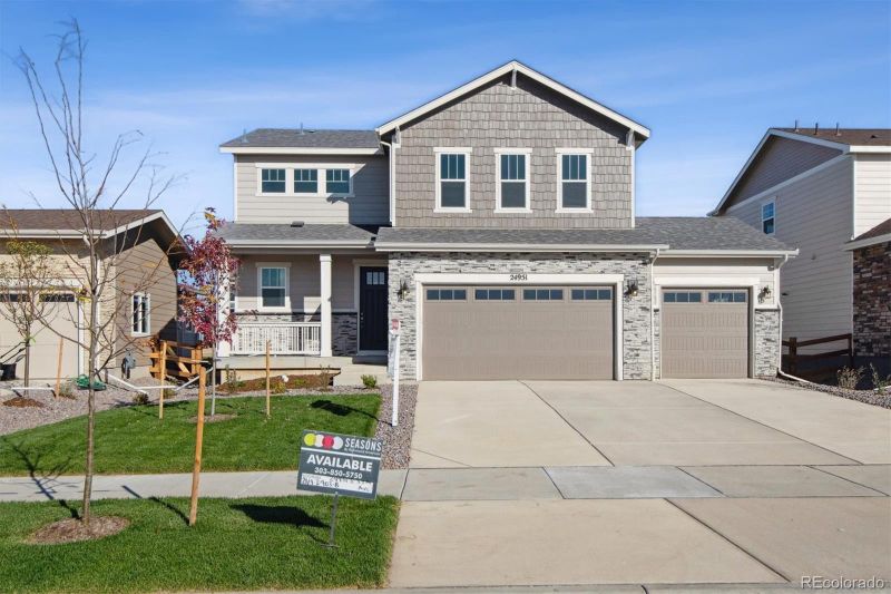 24951 E 38th Ave, Aurora, CO 80019
