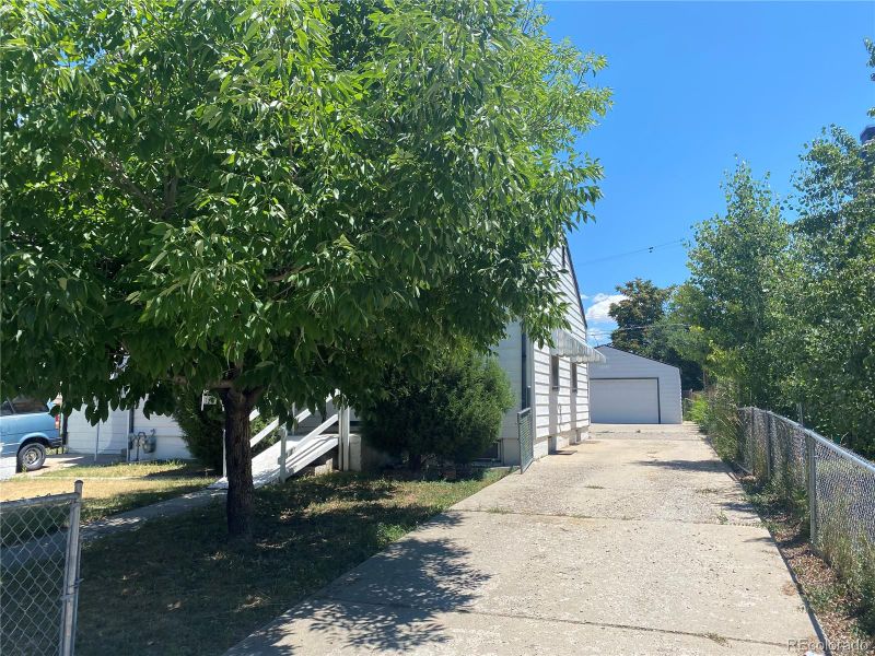 1972 Moline St, Aurora, CO 80010