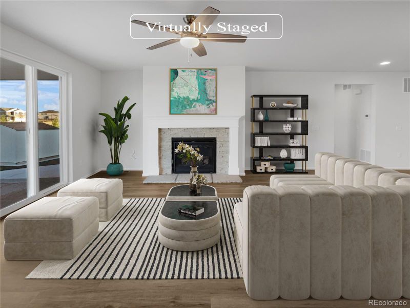 212 S Titus St, Aurora, CO 80018