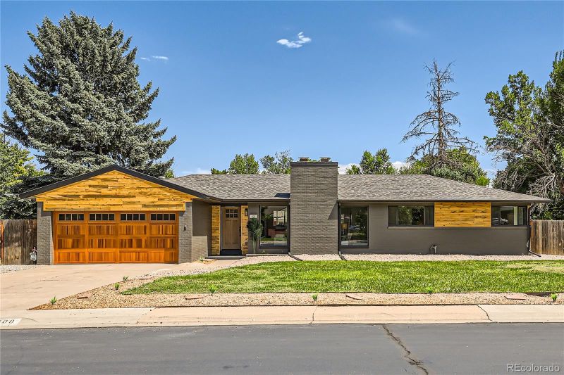 400 Dover St, Lakewood, CO 80226