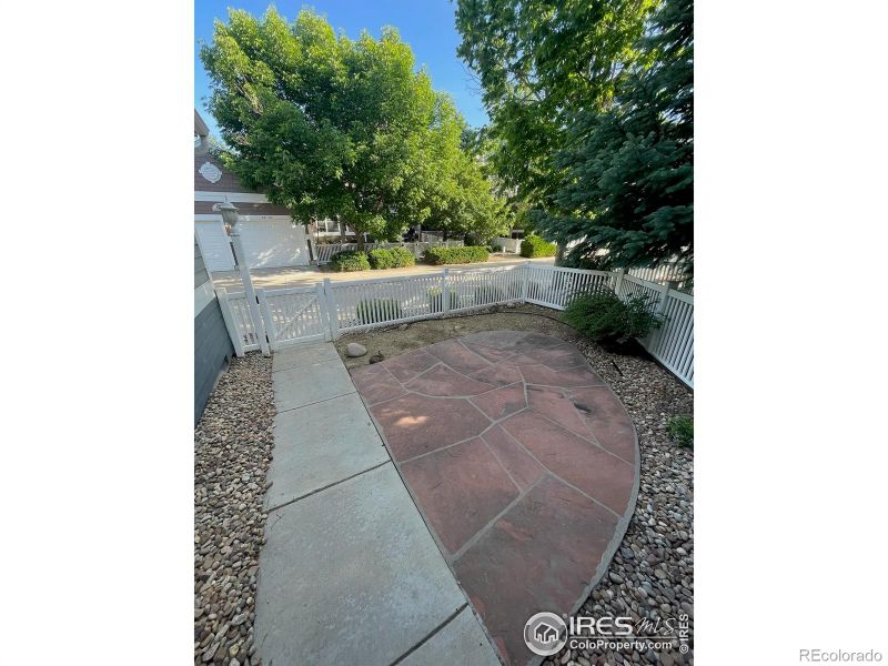 2067 Grays Peak Dr #202, Loveland, CO 80538