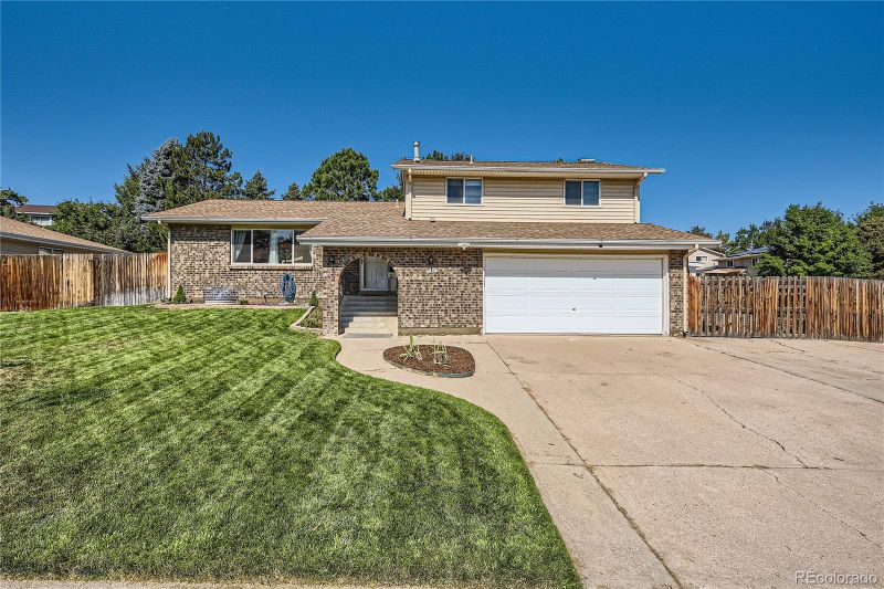 13587 Sirus Dr, Lone Tree, CO 80124