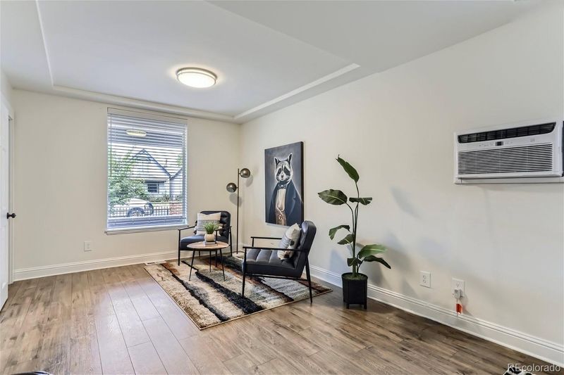 3443 N Lafayette St, Denver, CO 80205