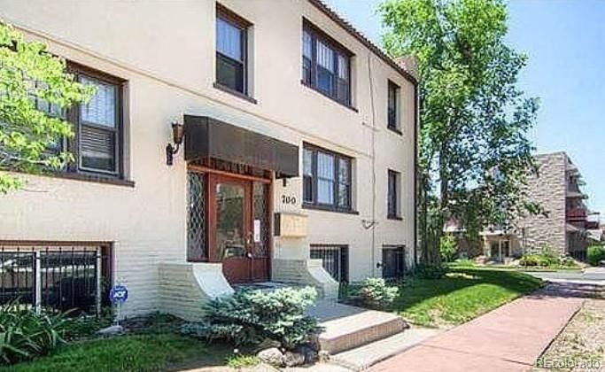 700 E Ellsworth Ave #4, Denver, CO 80209