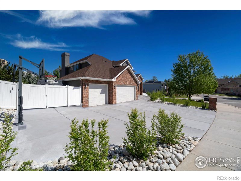 311 Himalaya Ave, Broomfield, CO 80020