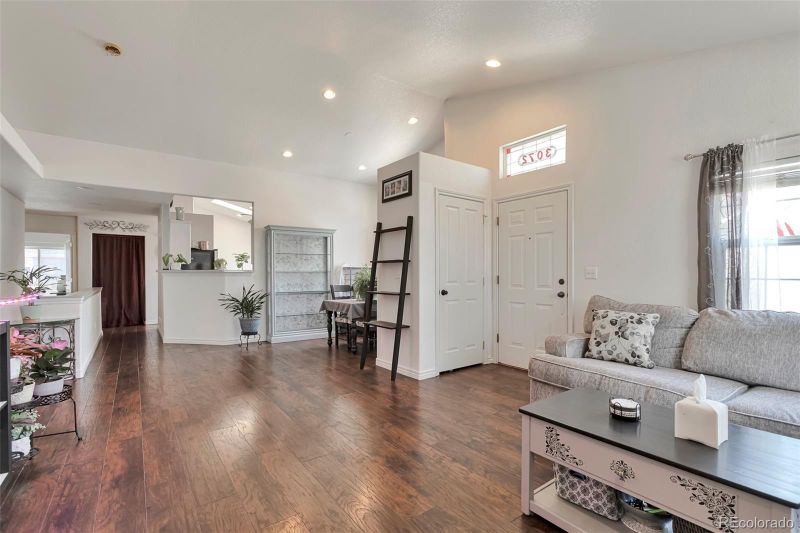 3072 S Waco Ct, Aurora, CO 80013