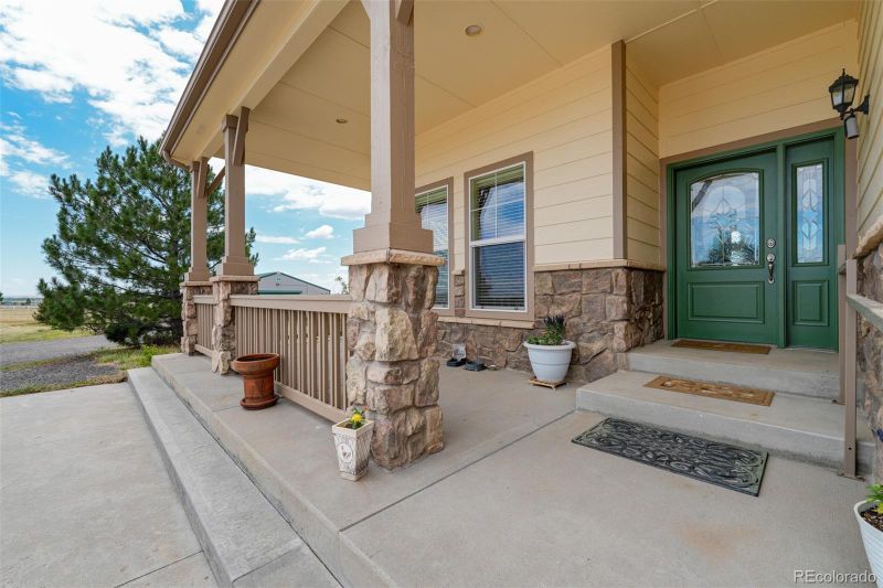 60850 E 5th Pl, Strasburg, CO 80136