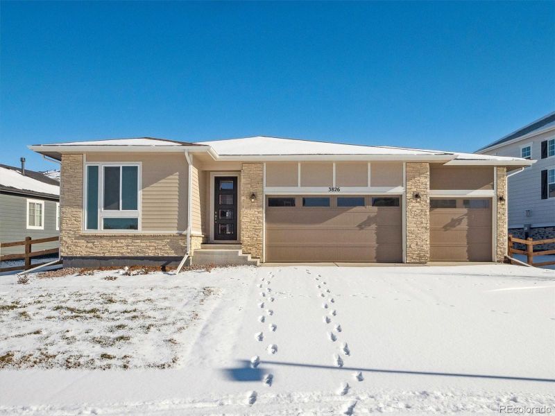 3826 N Elk St, Aurora, CO 80019