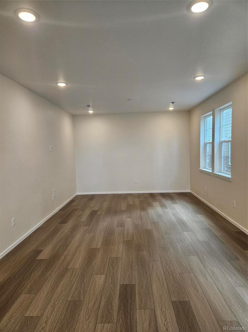 23880 E 41st Ave, Aurora, CO 80019