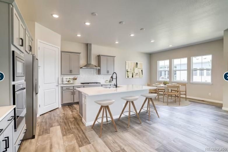 8694 S Quemoy St, Aurora, CO 80016