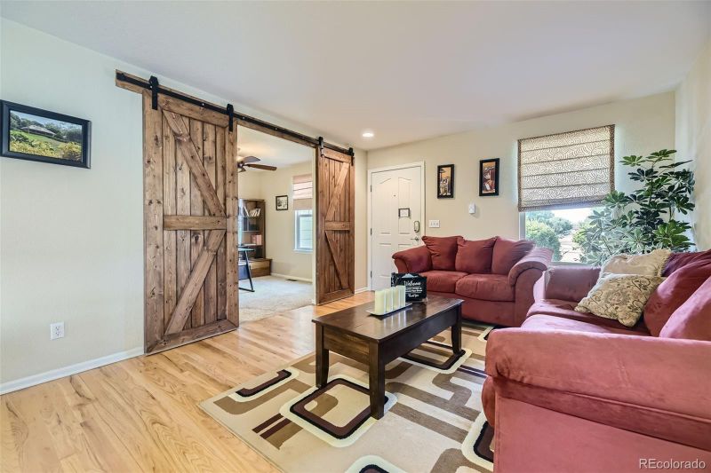 9606 W Swarthmore Dr, Littleton, CO 80123