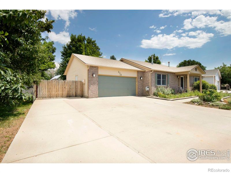 214 43rd Ave, Greeley, CO 80634