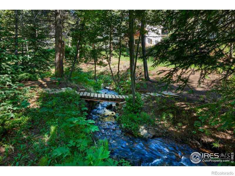 609 Lower Moon Gulch Rd, Black Hawk, CO 80422