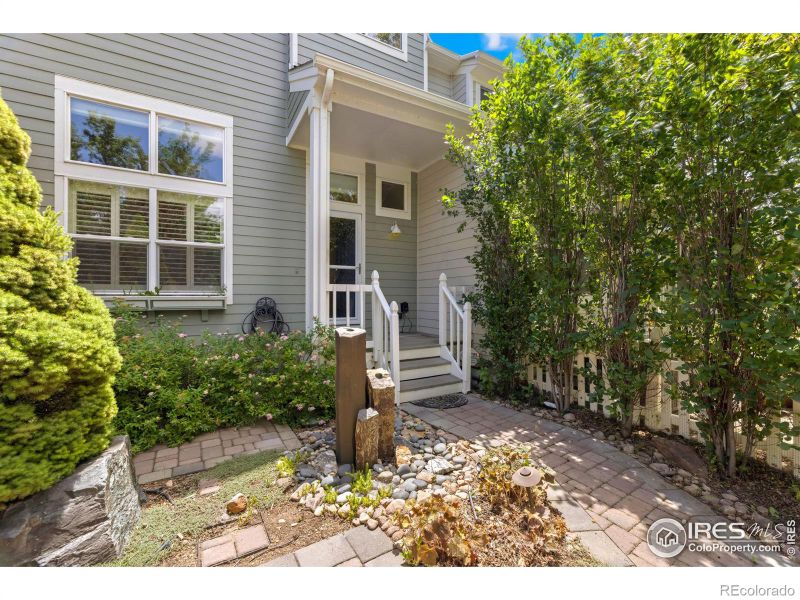 1993 Halfmoon Cir, Loveland, CO 80538