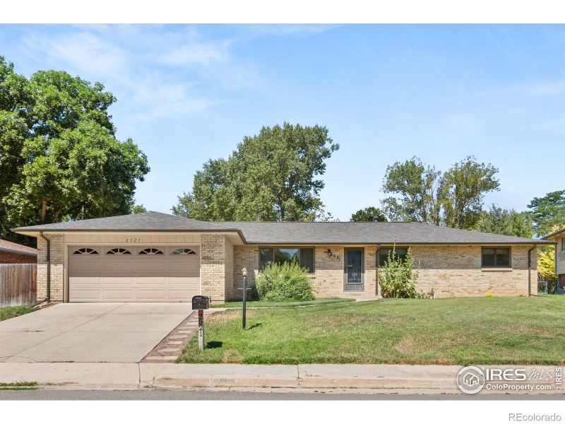 2521 Fairplay Dr, Loveland, CO 80538