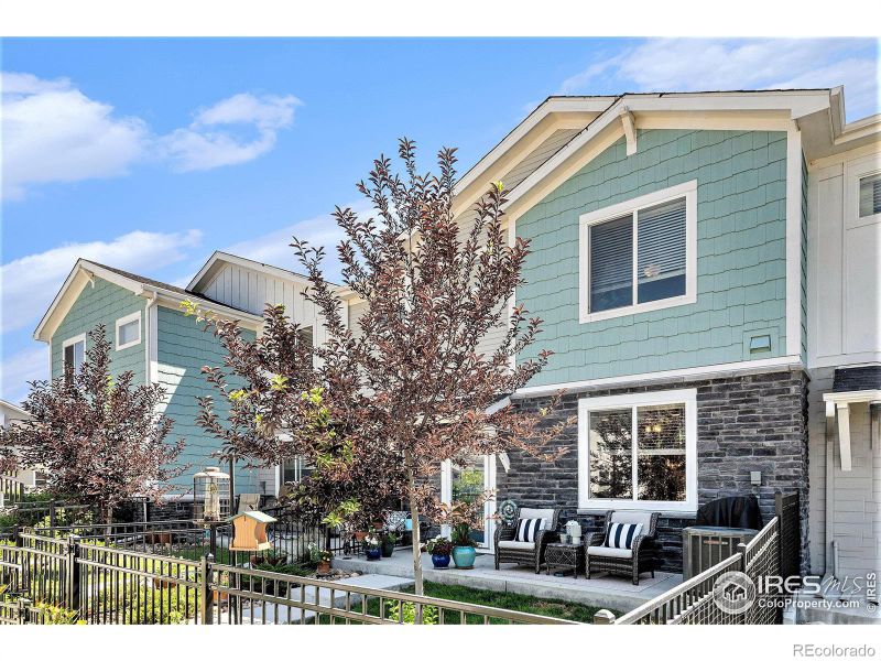 658 Stonebridge Dr, Longmont, CO 80503
