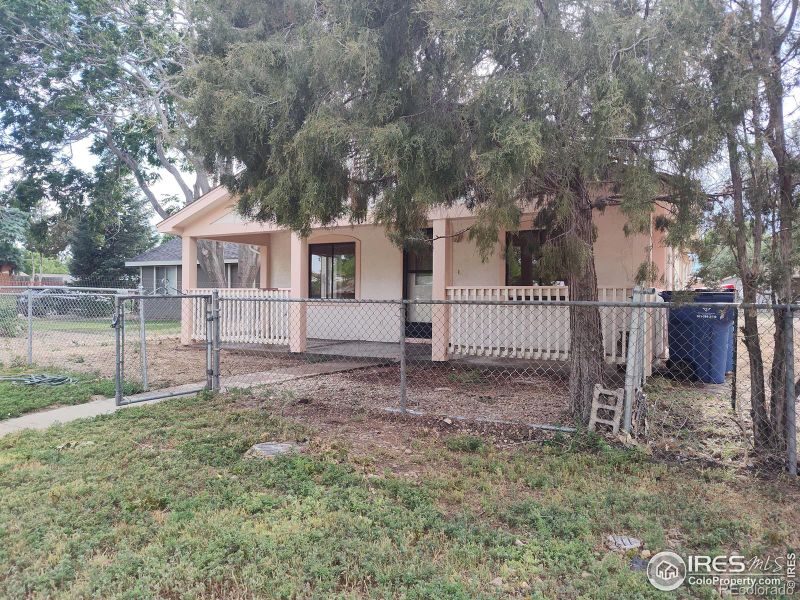 711 Cherry Ave, Dacono, CO 80514