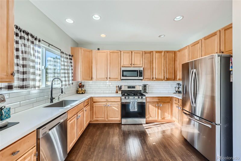 3678 Wonder Dr, Castle Rock, CO 80109