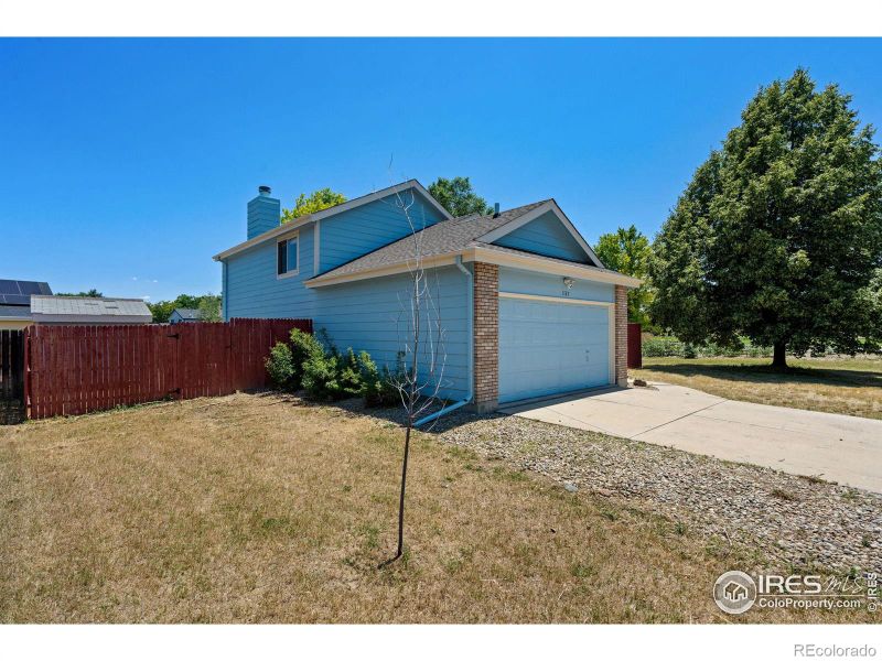1725 Flemming Dr, Longmont, CO 80501