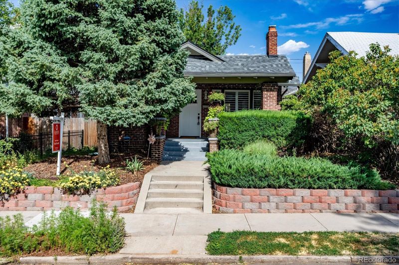 1066 N Harrison St, Denver, CO 80206