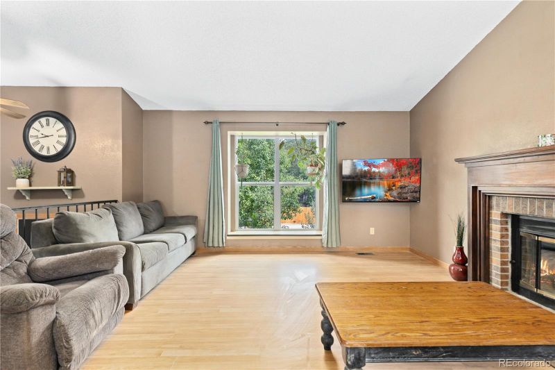 3411 S Genoa St, Aurora, CO 80013