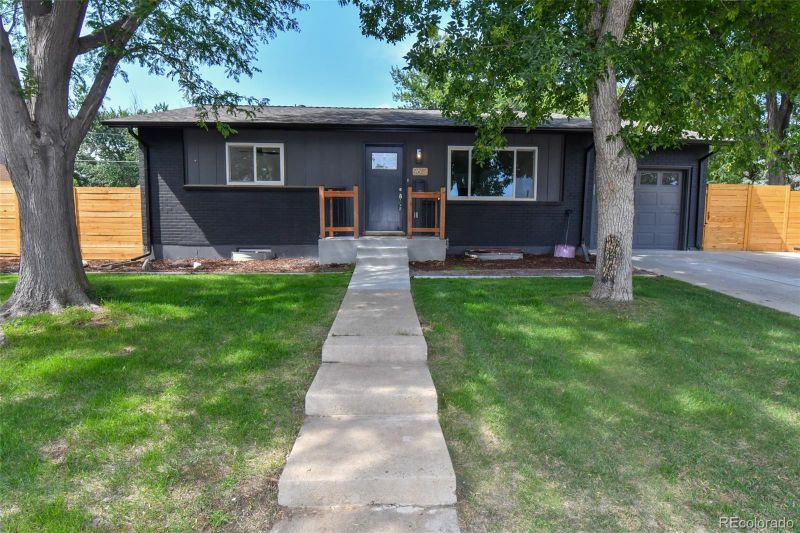 9607 W 63rd Ave, Arvada, CO 80004