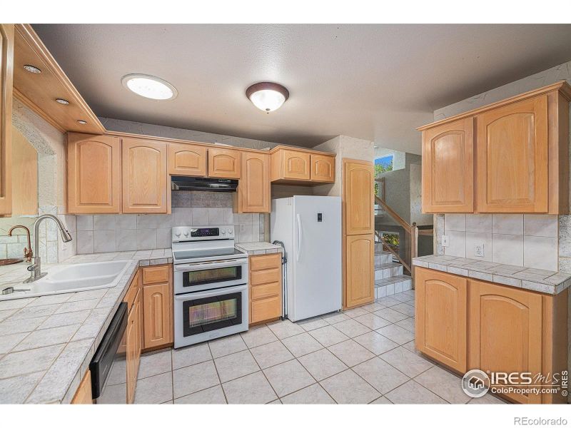 512 Larkbunting Dr, Fort Collins, CO 80526