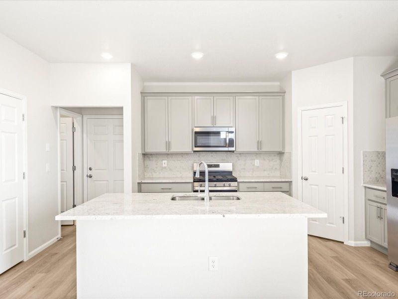 747 N Tempe St, Aurora, CO 80018