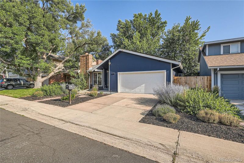 12210 E Amherst Cir, Aurora, CO 80014