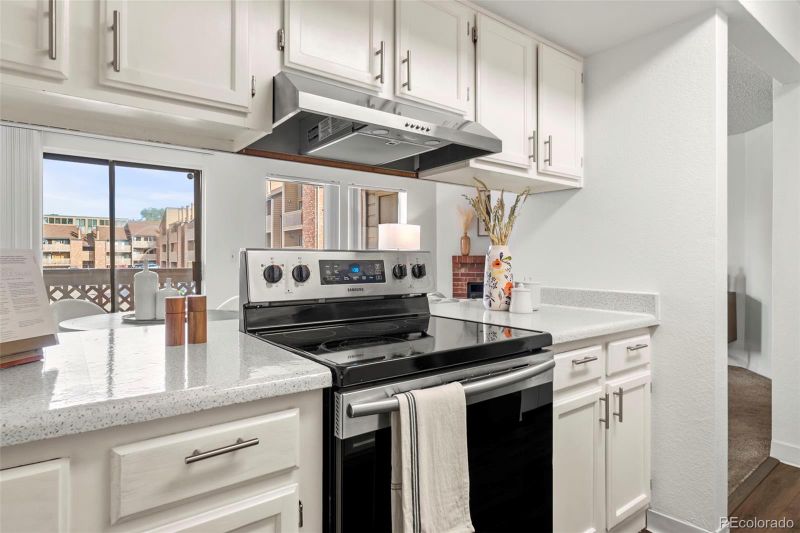12360 W Nevada Pl #204, Lakewood, CO 80228