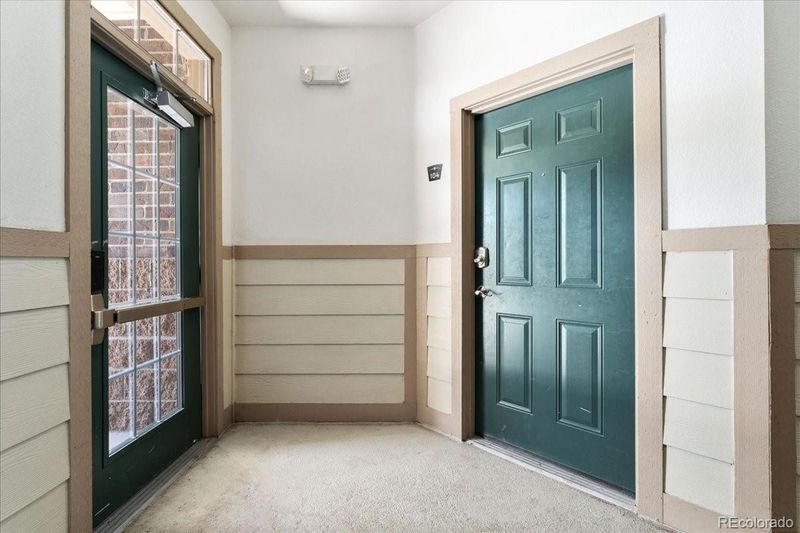3890 S Dayton St #104, Aurora, CO 80014