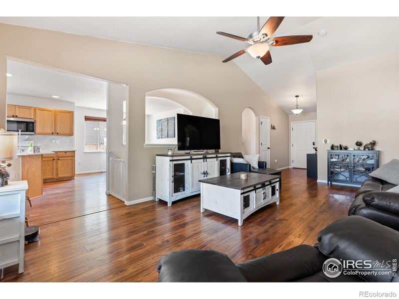 491 Homestead Ln, Johnstown, CO 80534