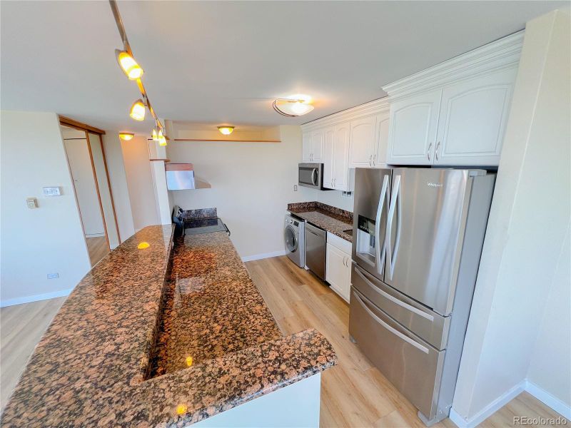 3100 E Cherry Creek South Dr #1305, Denver, CO 80209